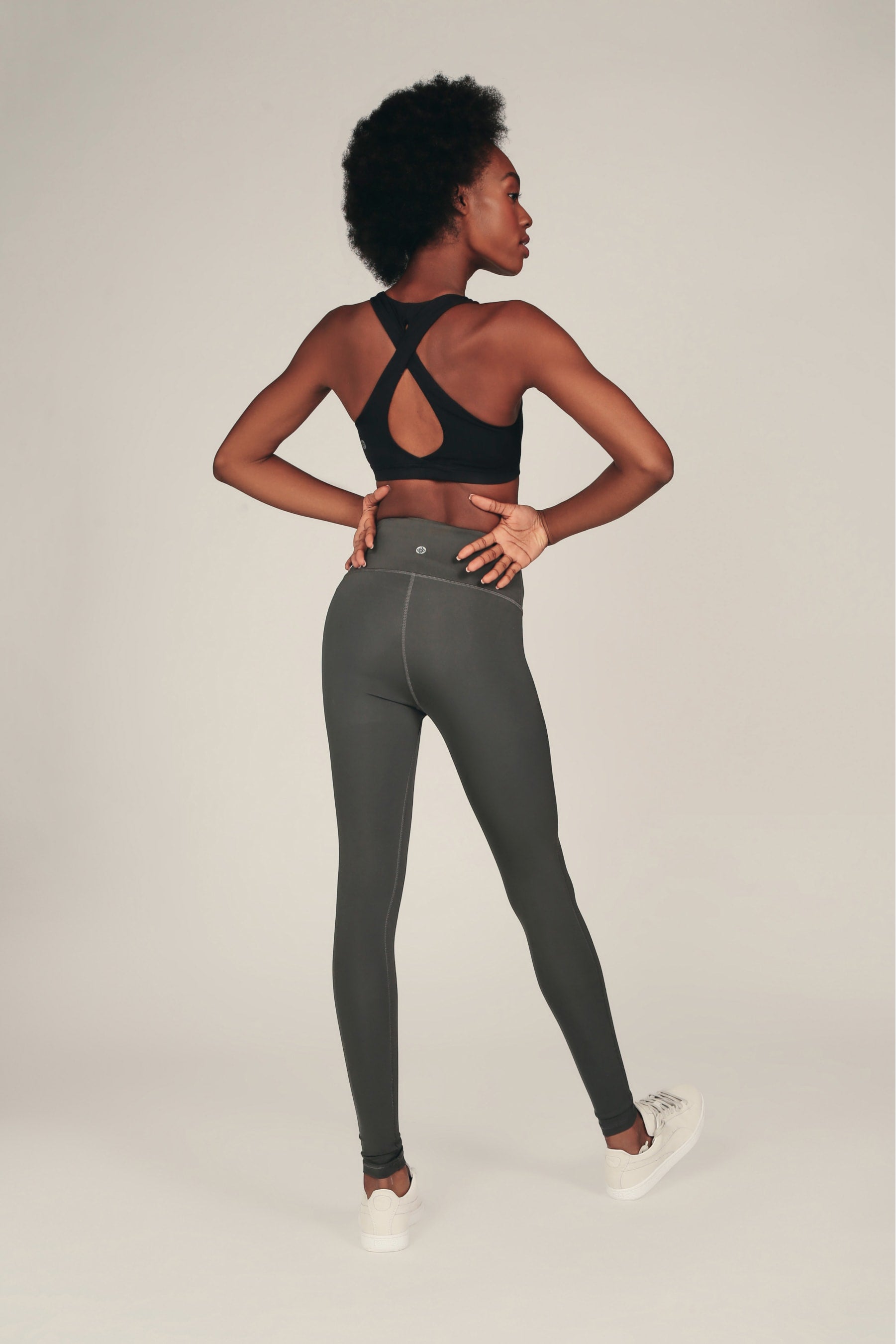 the classic legging | Alana Athletica | Stretchhosen