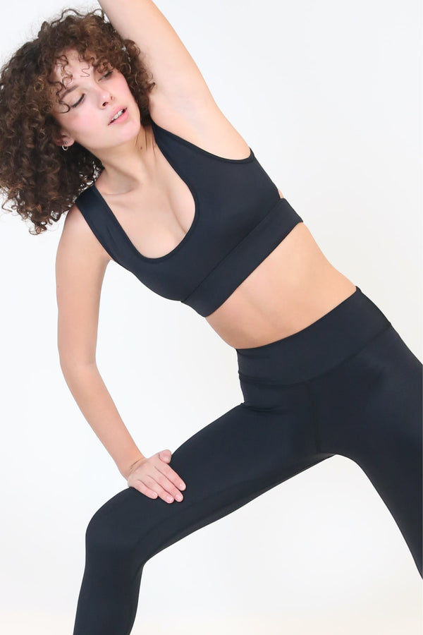 Asana Bra - Black  Hot yoga outfit, Activewear bras, Active wear shorts